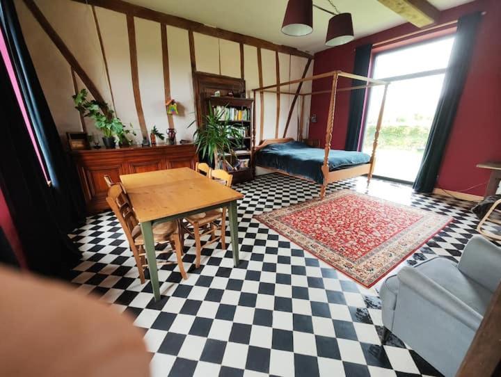 Chambre Spacieuse Avec Vue Sur Clocher Apartment Verchin Exterior photo